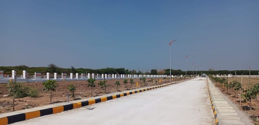 Vasudaika south fields plots for sale at Hyderabad – Bangalore highway – 9701498367