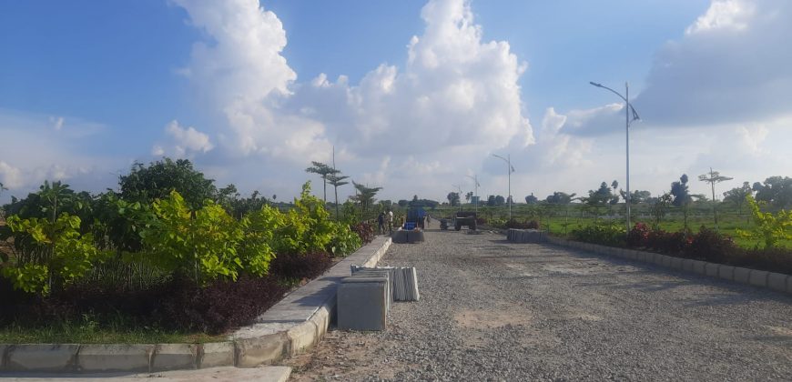 Gated plots in Gollur Muchinthal near Bangalore highway #Vasudaikahenleywoods #henleywoods