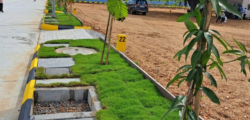 HMDA & RERA APPROVED OPEN PLOT WITH INDEPENDENT HOUSE
